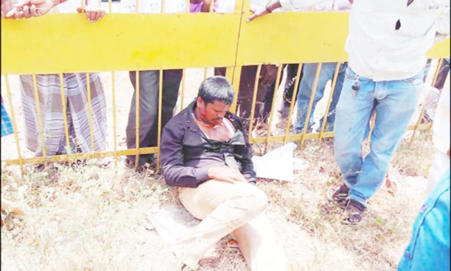KRISHNAGIRI ARUMUKAM CEL USING THE DRIVE Suddenly exploded cellphone